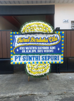 Papan Bunga Duka di Semper Timur